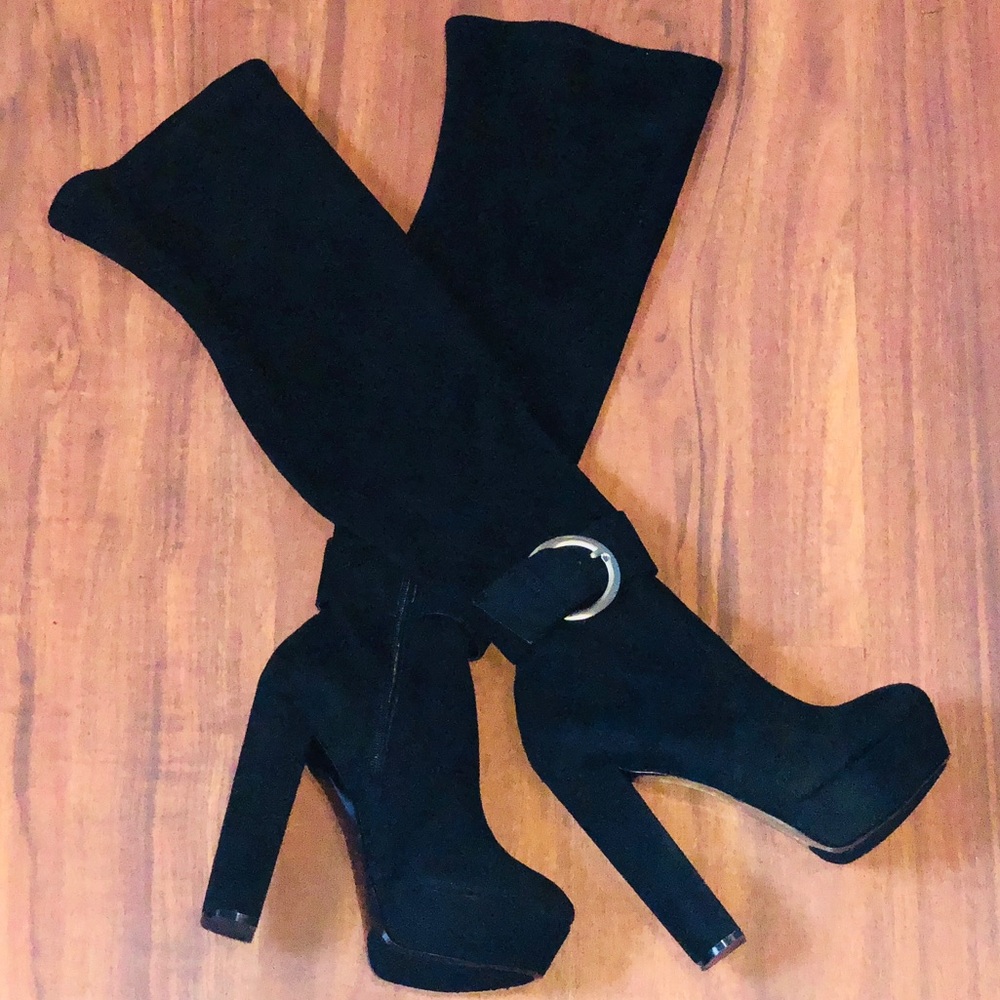 BRAND NEW L4L Over the Knee boots size 8.5